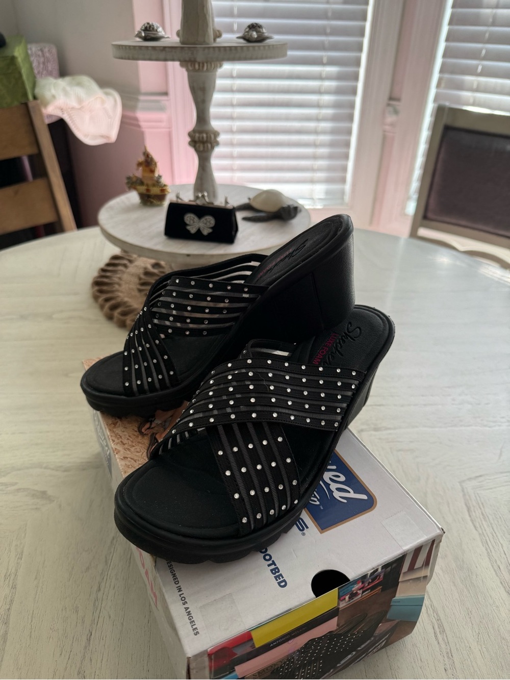 SKECHERS -  Women’s Black Slide Sandals with Studded Bling Straps EUC 8